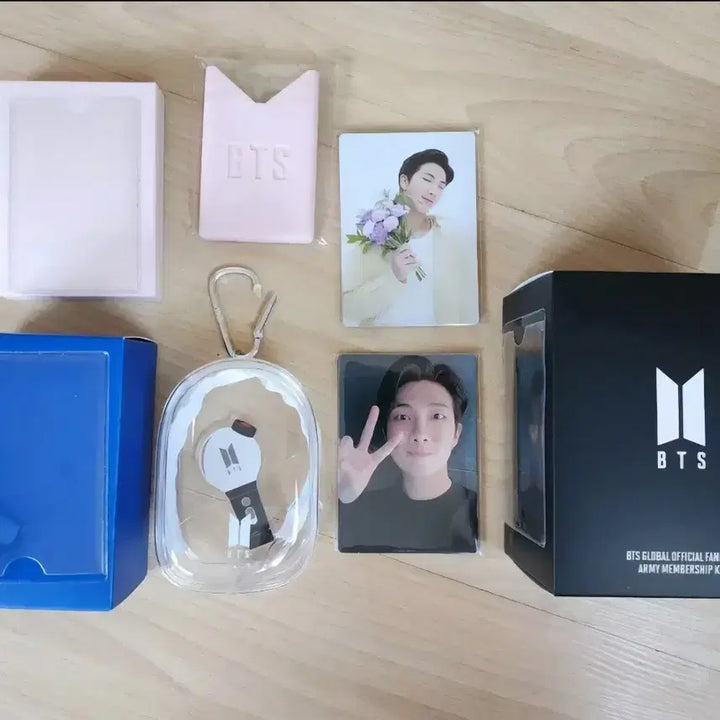 [BUNJANG] BTS ARMY Membership Kit Photocard Set Bundle / 세일]방탄소년단 아미 멤버십 기프트 army membership gift