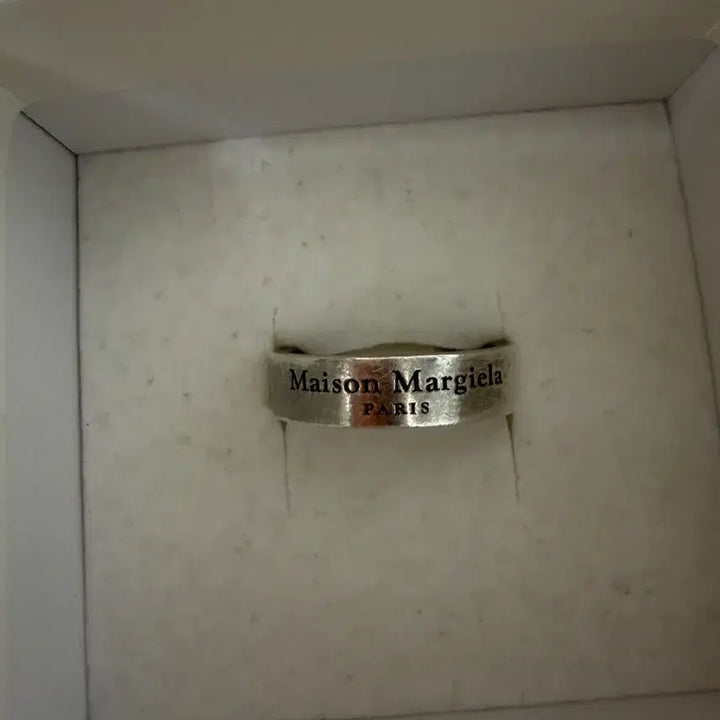 [BUNJANG] Maison Margiela Logo Ring Sterling Silver Size 8 / 정품 메종마르지엘라 로고 925반지 8호