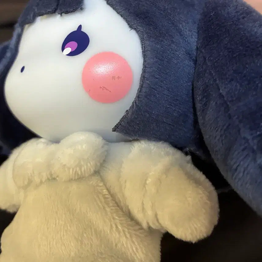 [BUNJANG] AESTATE Rabbit SuA Keyring / 에이스테 토끼 키링 수아 싸게 넘겨드립니당