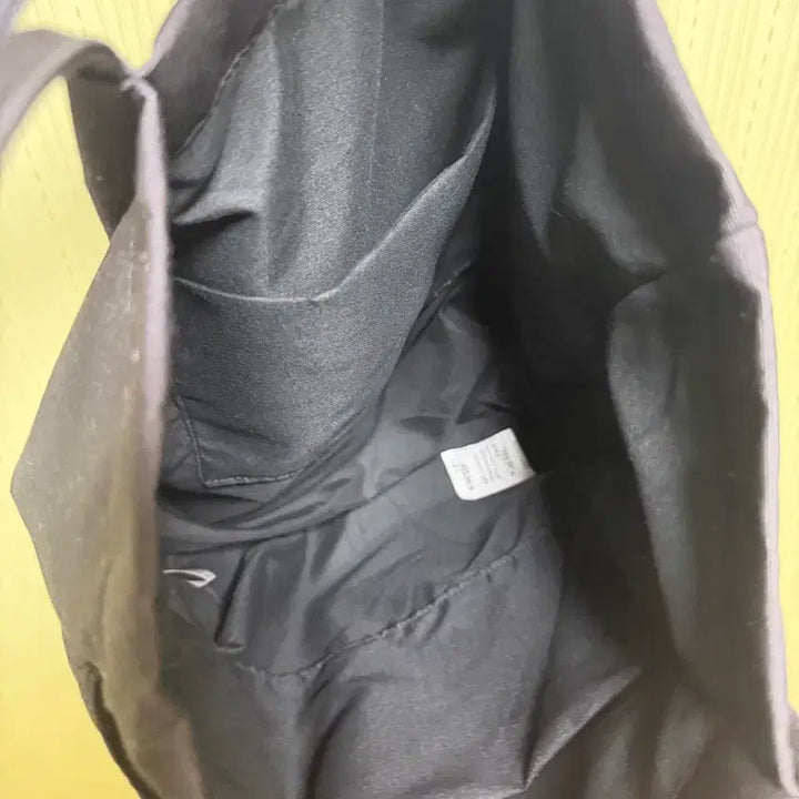 [BUNJANG] Usahana Abeille Shoulder Bag / 우사하나 아베일 가방(일본정품/새상품)