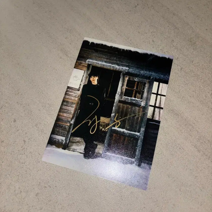 [BUNJANG] Hayeon Signed Postcard / 쌍궤 하여 사인 엽서