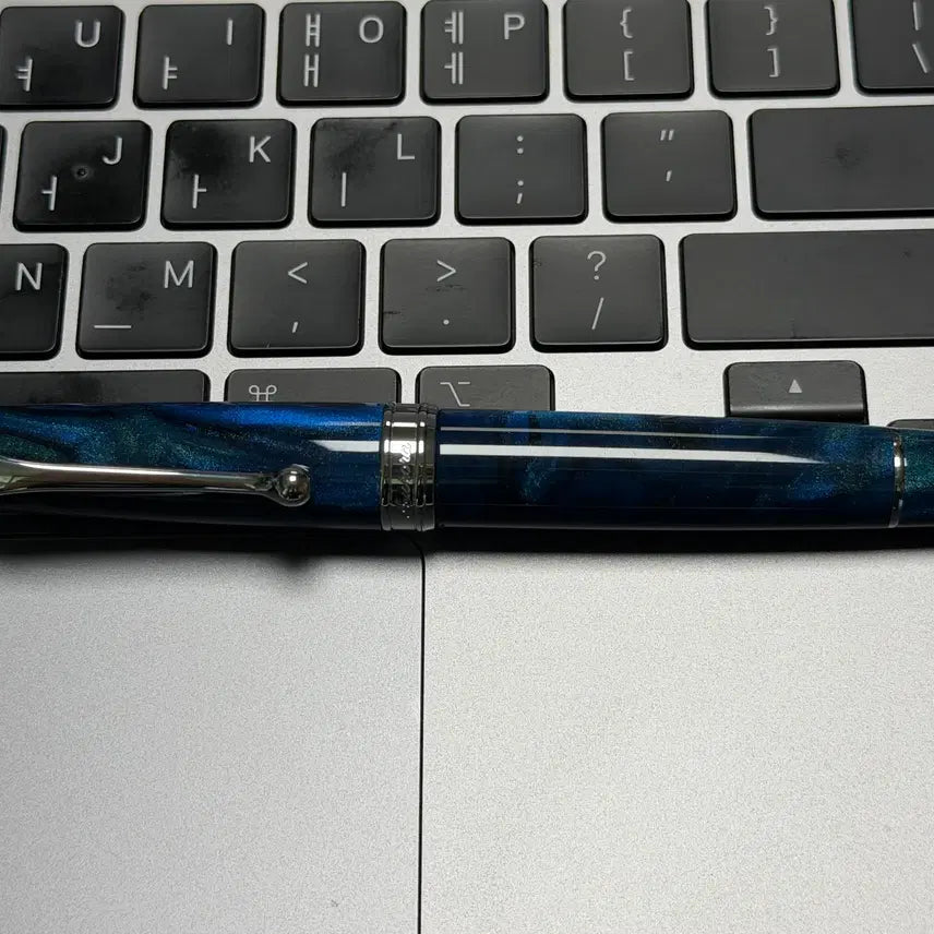 [BUNJANG] Parker Duofold Centennial / Aurora Borealis Limited Edition / Pilot Capless Decimo Fountain Pens / [소장품 정리] 오로라 북극광 한정판 / 파이롯트 캡리스 데시모