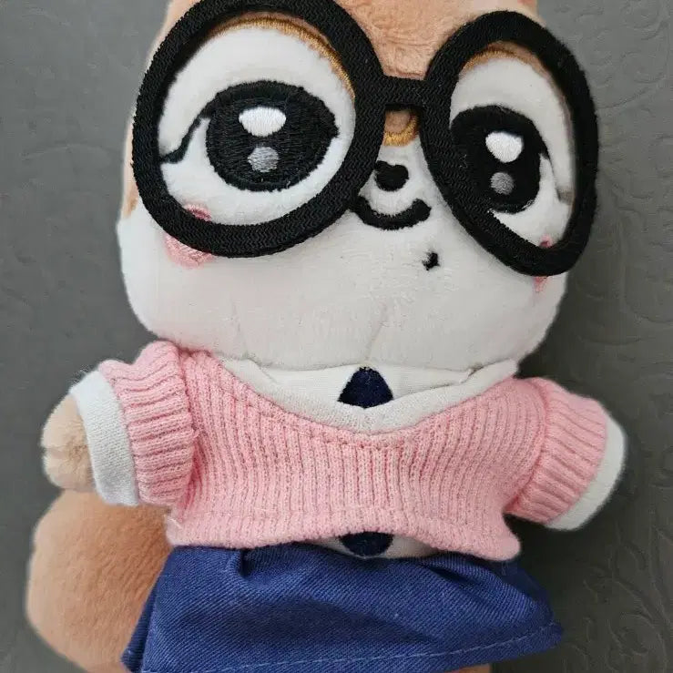 [BUNJANG] IVE MiniB Dal E School Plush Keychain / 아이브 미니브 달이 스쿨 플러시 키링