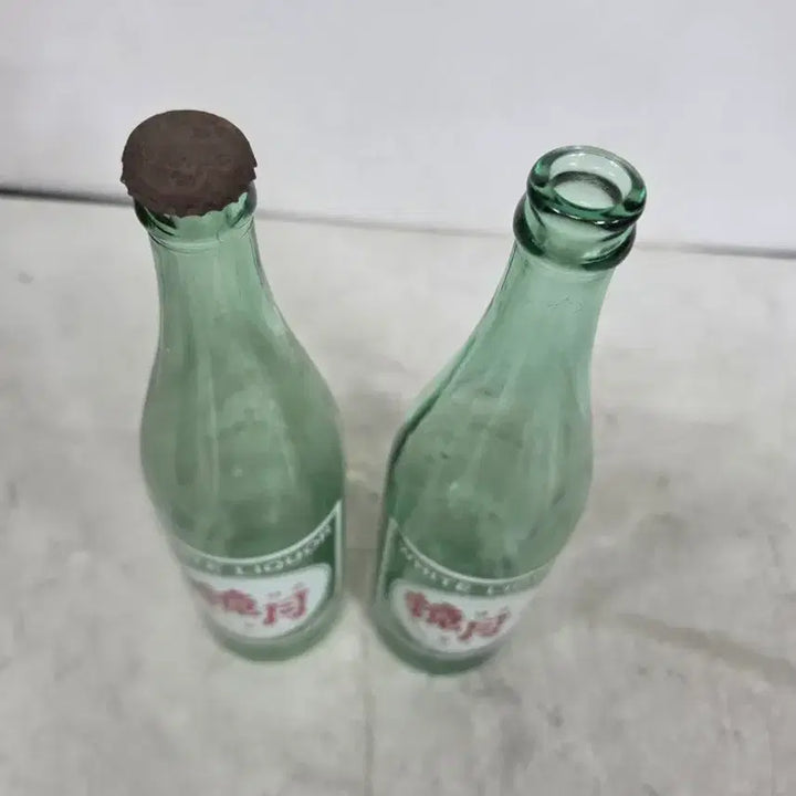 [BUNJANG] Kyung-Wol Red Label Soju Bottle (4-hop) / 빨강라벨 경월소주 4홉병