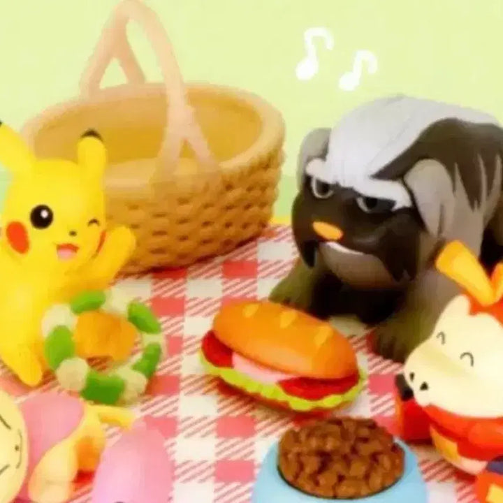 [BUNJANG] Pokemon Pikachu Mafityp Figure Bundle Set / 포켓몬스터 피카츄 마피티프 피규어 (일괄)