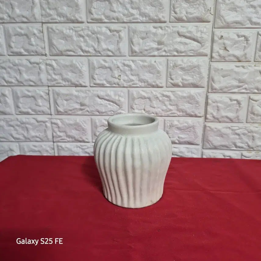 [BUNJANG] White Porcelain Gilt Patterned Tiger / 백자 골문양충호