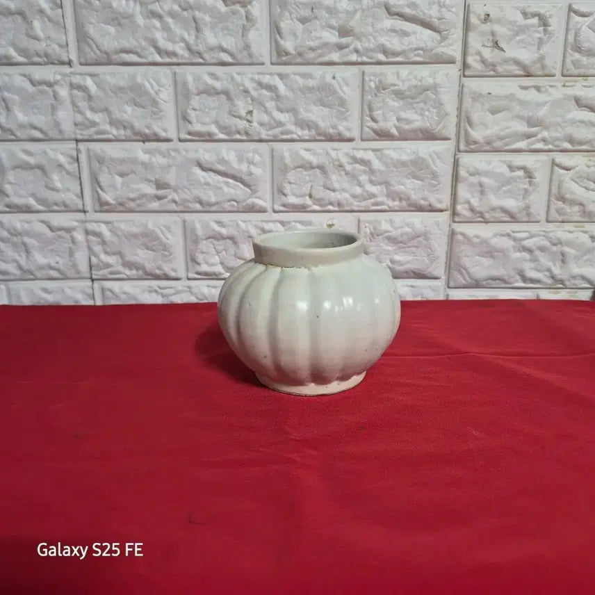 [BUNJANG] White Porcelain Incised Pattern Jar / 백자 골문양 호