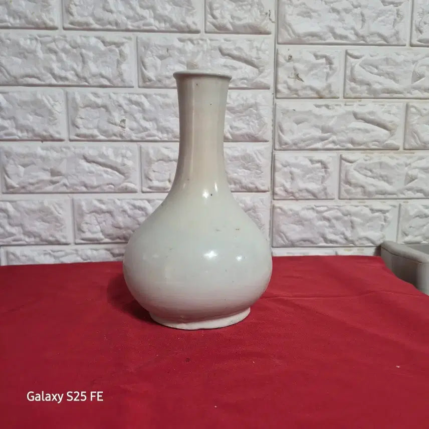 [BUNJANG] White Porcelain Vase / 백자주병