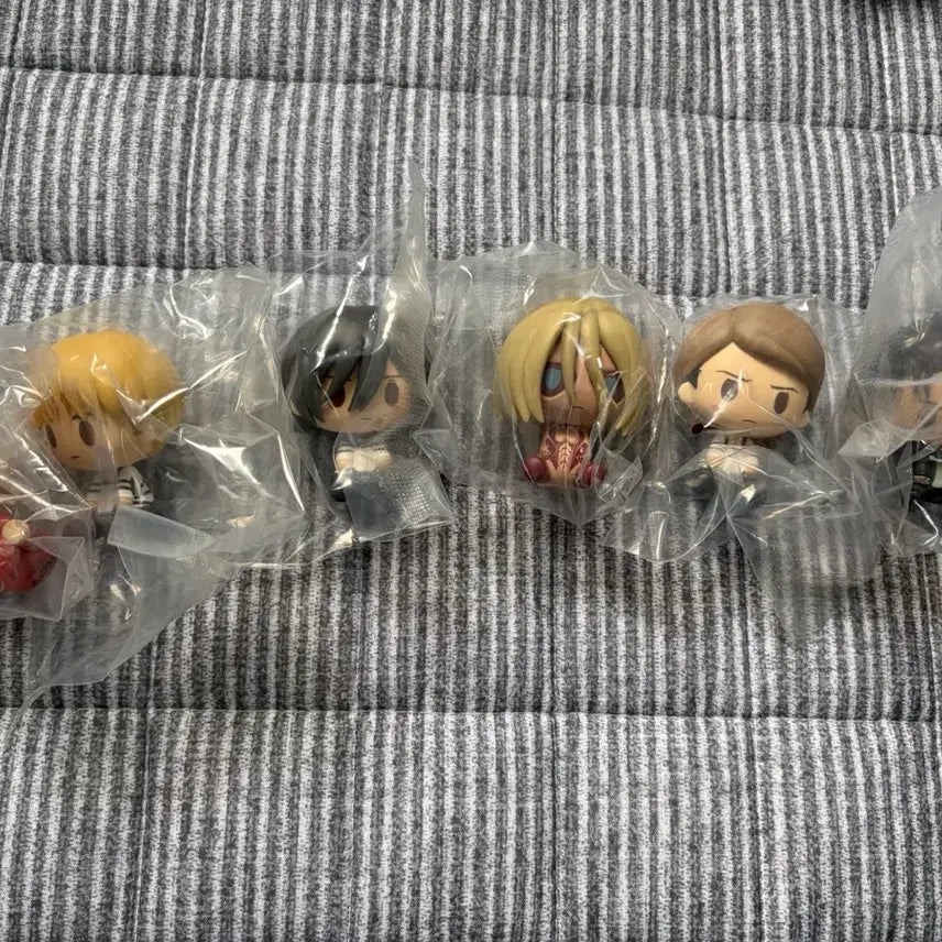[BUNJANG] Attack on Titan Ichiban Kuji Nakama no Ketsui Chokonoko Bundle Set / 진격의거인 제일복권 각자의결의 초코노코 일괄판매