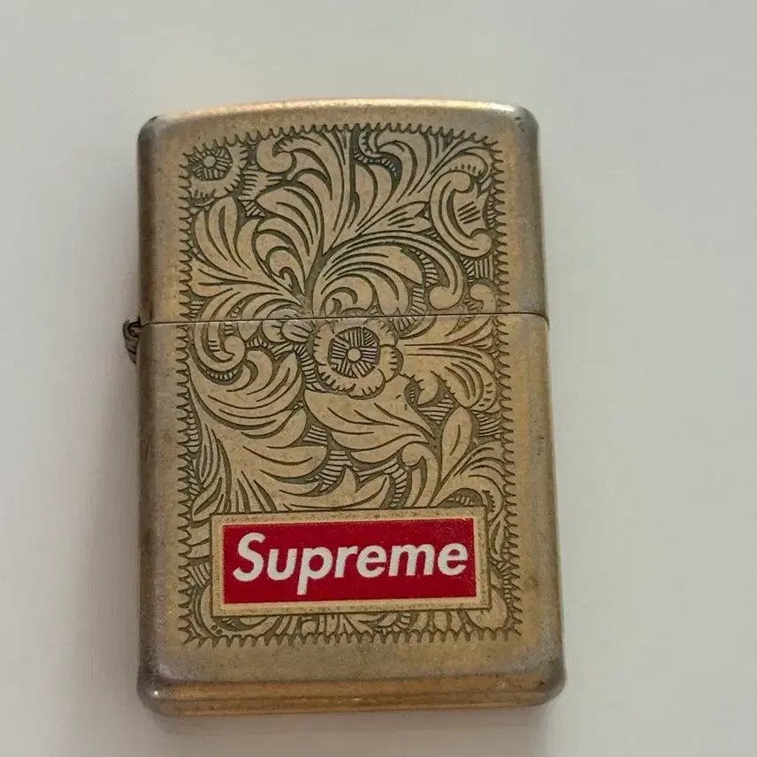 [BUNJANG] Supreme Zippo Lighter / 슈프림 지포(zippo)라이터