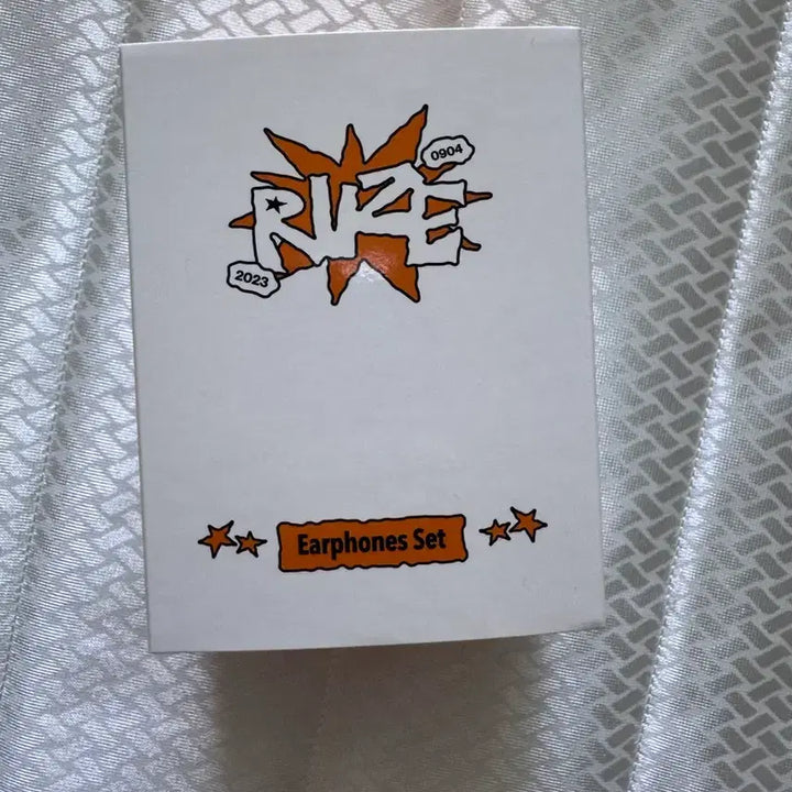 [BUNJANG] RIIZE Earphone Set / 라이즈 이어폰 세트 새상품