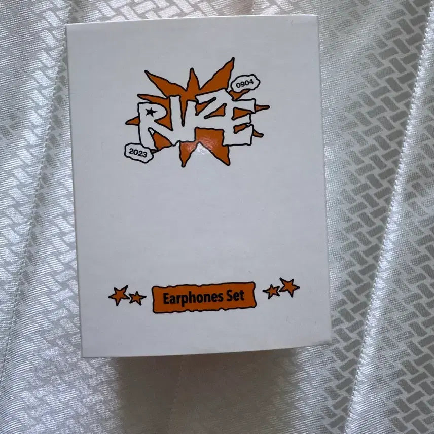 [BUNJANG] RIIZE Earphone Set / 라이즈 이어폰 세트 새상품
