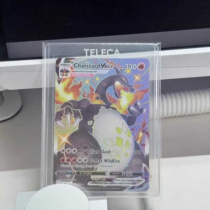 [BUNJANG] Pokemon English Charizard VMAX SSR Shiny Card (Grade 9+) / 포켓몬카드 영판 리자몽 SSR 흑자몽 상태 A+
