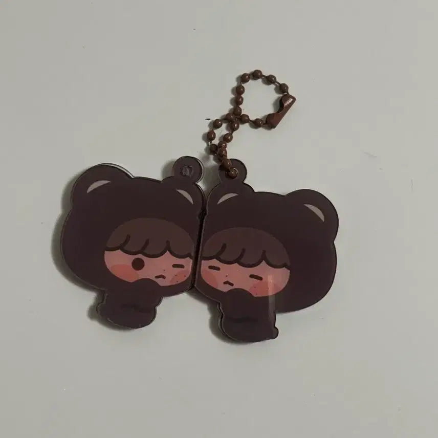 [BUNJANG] Danim Hyogi Twin Keyring / 다님 효기 쌍둥이 키링 양도