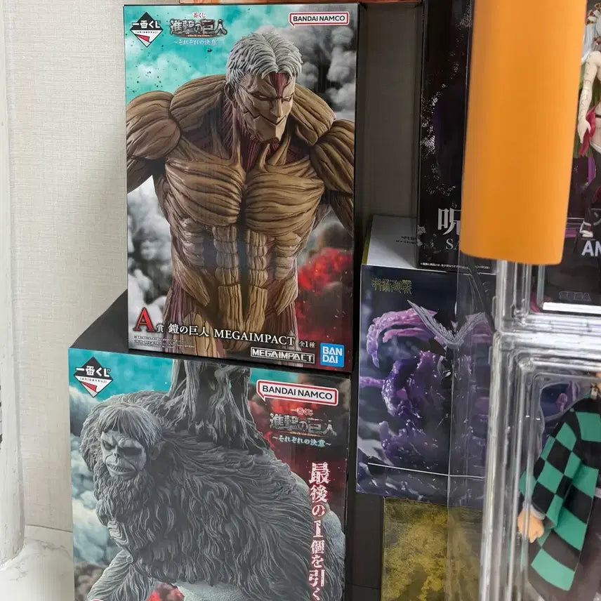 [BUNJANG] Attack on Titan Armored Titan Ichiban Kuji Prize A Figure (Sealed) / 미개봉) 진격의 거인 제일복권 A상 갑옷거인