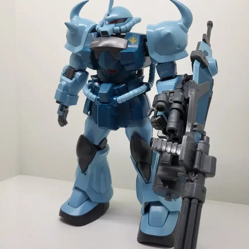[BUNJANG] Bandai MG 1/100 Gouf Plastic Model Kit / 반다이 MG 1 /100 구프