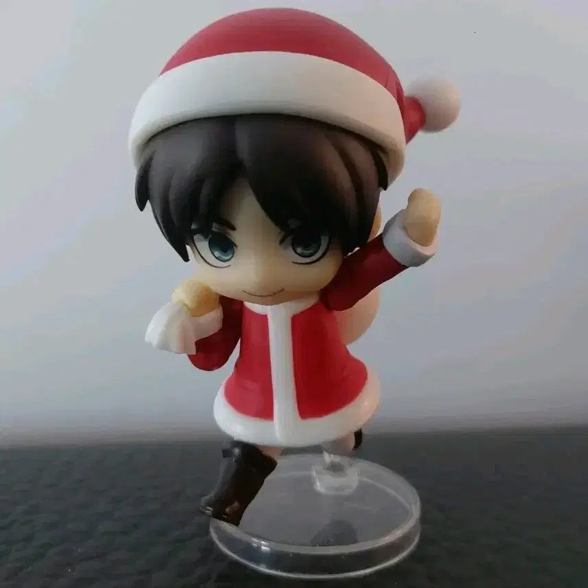 [BUNJANG] Attack on Titan Eren Santa Nendoroid Figure / 진격의 거인 진격거 에렌 산타 푸치 넨도 피규어