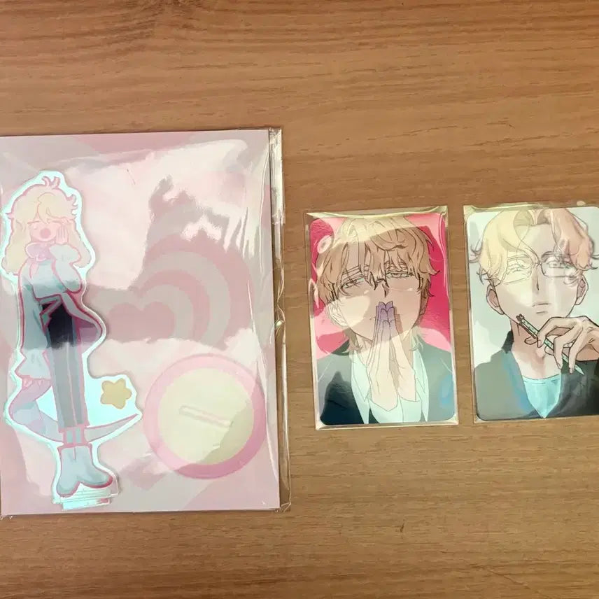 [BUNJANG] ALIEN STAGE Rabbit Acrylic Stand &amp; Luka Photocard Bundle Set (Casual &amp; School Uniform) / 에일리언 스테이지 토끼 아크릴 스탠드, 사복&amp;교복 포토카드 루카 일괄