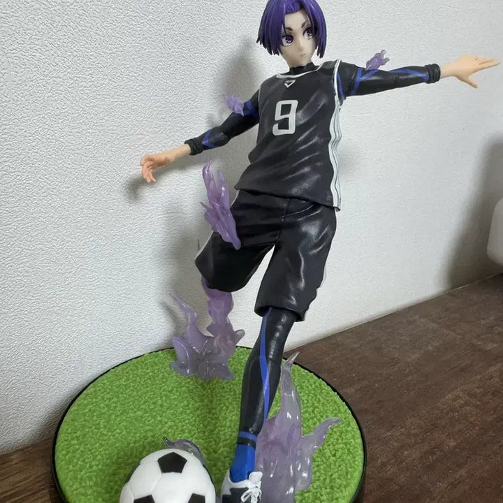 [BUNJANG] Blue Lock Weapon Destroyer Figure D (Reo) / 블루록 무기를 든 파괴자 D상(레오)