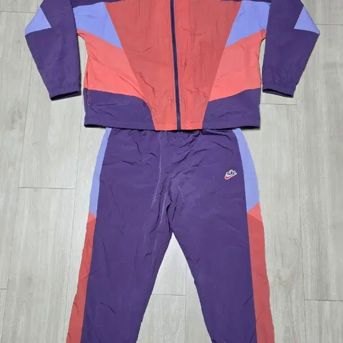 [BUNJANG] Nike Windbreaker &amp; Pants Set / 나이키 셋업 (바람막이 &amp; 팬츠)