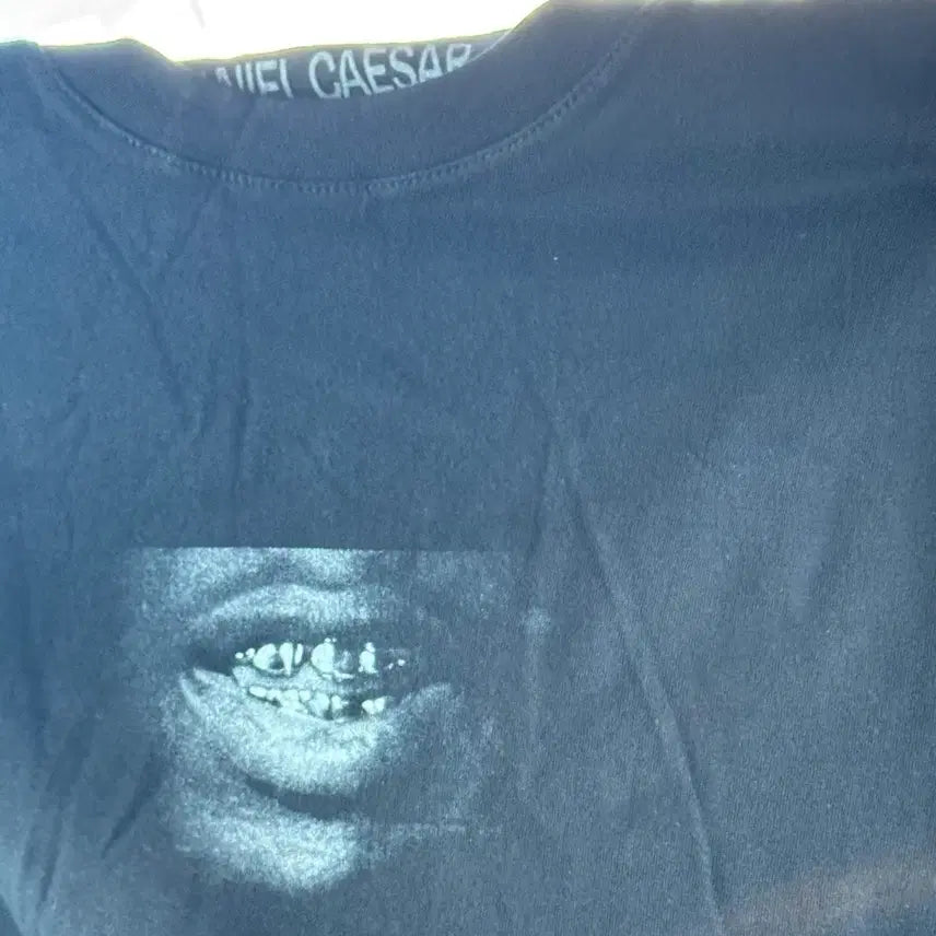 [BUNJANG] Daniel Caesar MD L T-Shirt / 다니엘시저 MD L
