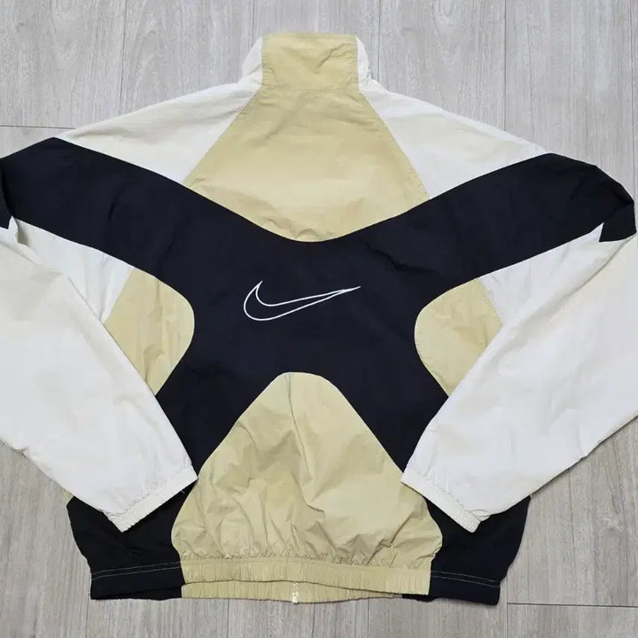 [BUNJANG] Nike Reissue Woven Jacket / 나이키 리이슈 우븐 재킷 바람막이