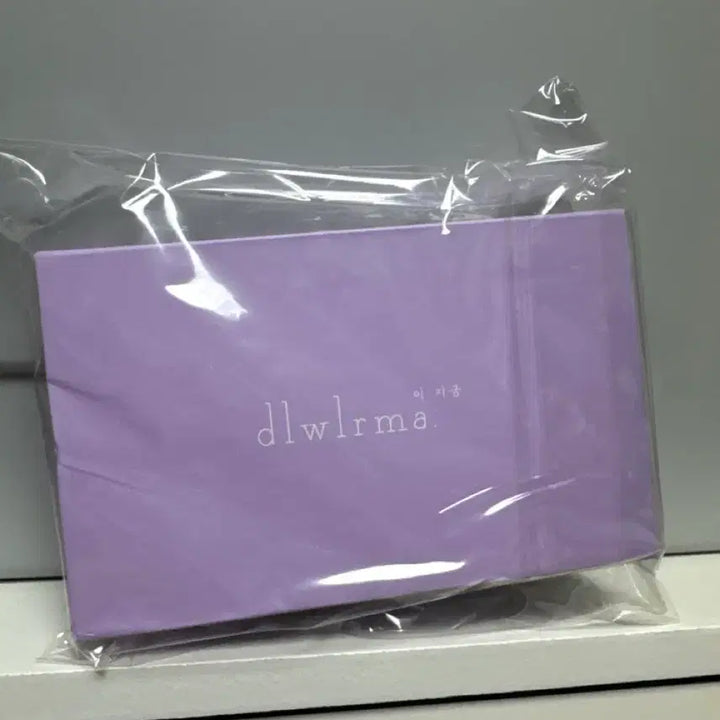 [SOLD OUT] 아이유 굿즈 3종 일괄