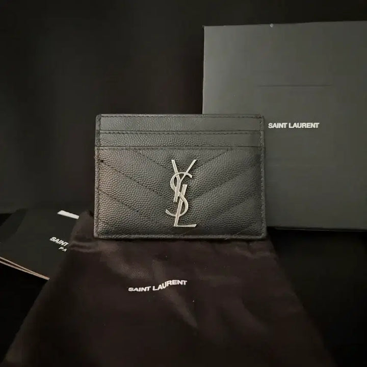 [BUNJANG] Saint Laurent Matelassé Card Holder Silver Hardware / [정품] 입생로랑 마틀라세 카드지갑 은장