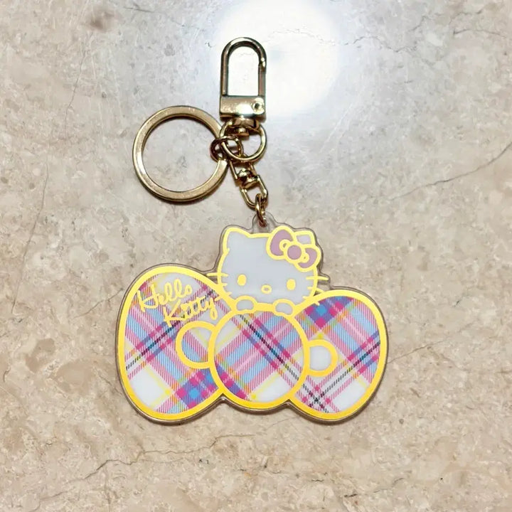 [BUNJANG] Sanrio Hello Kitty Acrylic Keychain / 산리오 키티 아크릴 키링