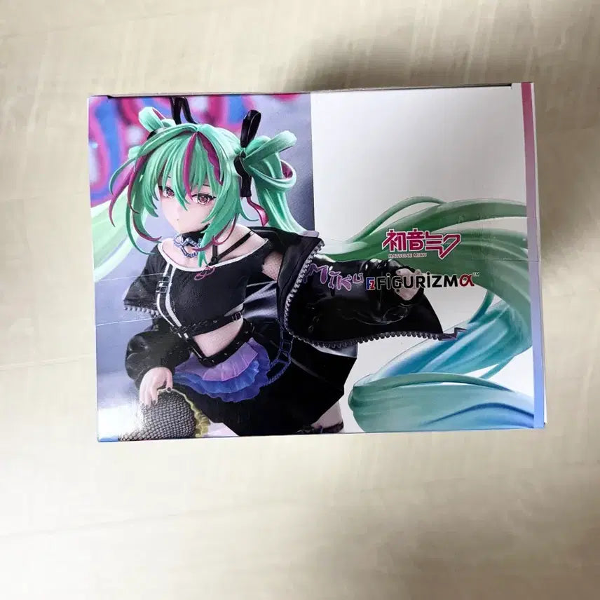 [BUNJANG] Miku Punk Figure Figurism Sealed / 미개봉) 펑크 미쿠 피규어 피규어리즘