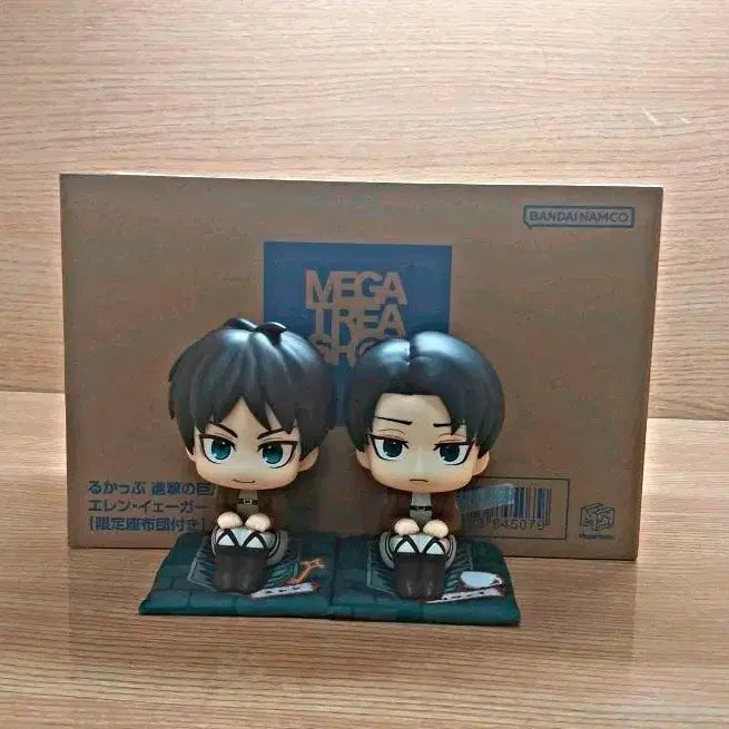 [BUNJANG] Attack on Titan Eren &amp; Levi Look-Up Bundle Set (with POB) / 특전O) 진격거 에렌 리바이 룩업 일괄 판매