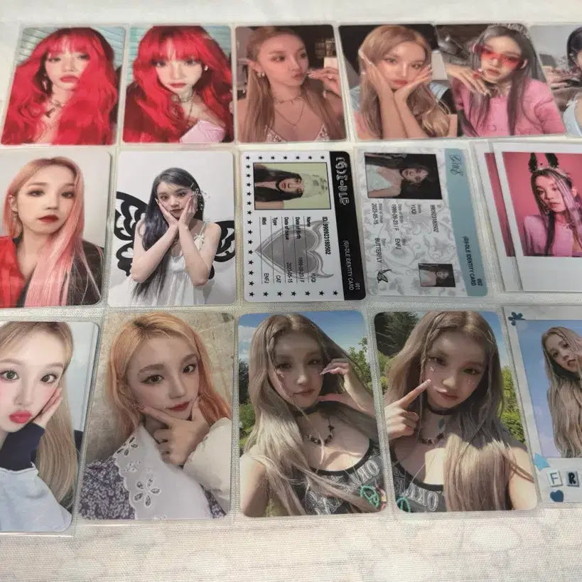 [BUNJANG] G)I-DLE Bundle Set / 가격많이내림)여자아이들 아이들굿즈 일괄 양도합니다