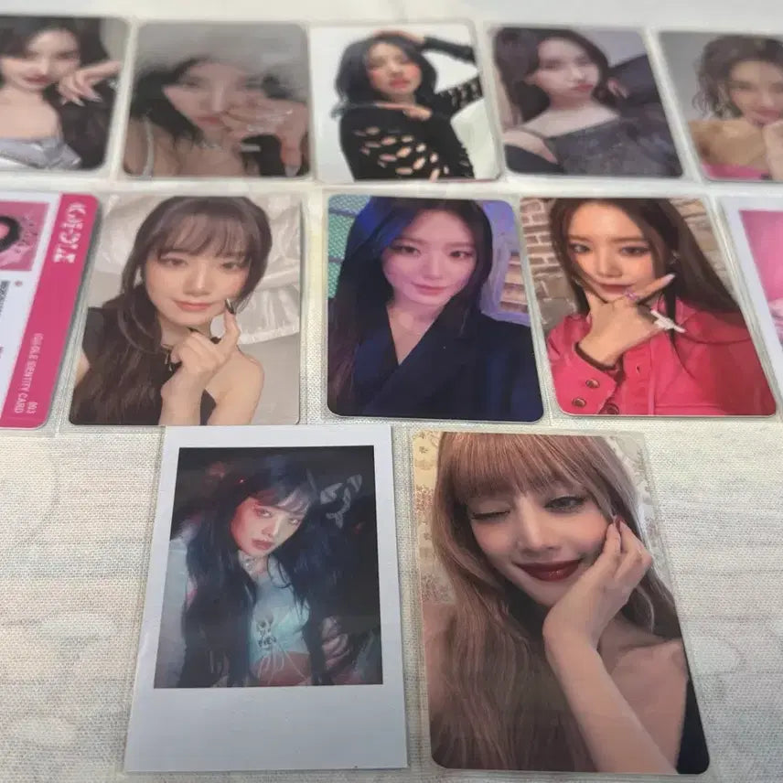 [BUNJANG] G)I-DLE Bundle Set / 가격많이내림)여자아이들 아이들굿즈 일괄 양도합니다