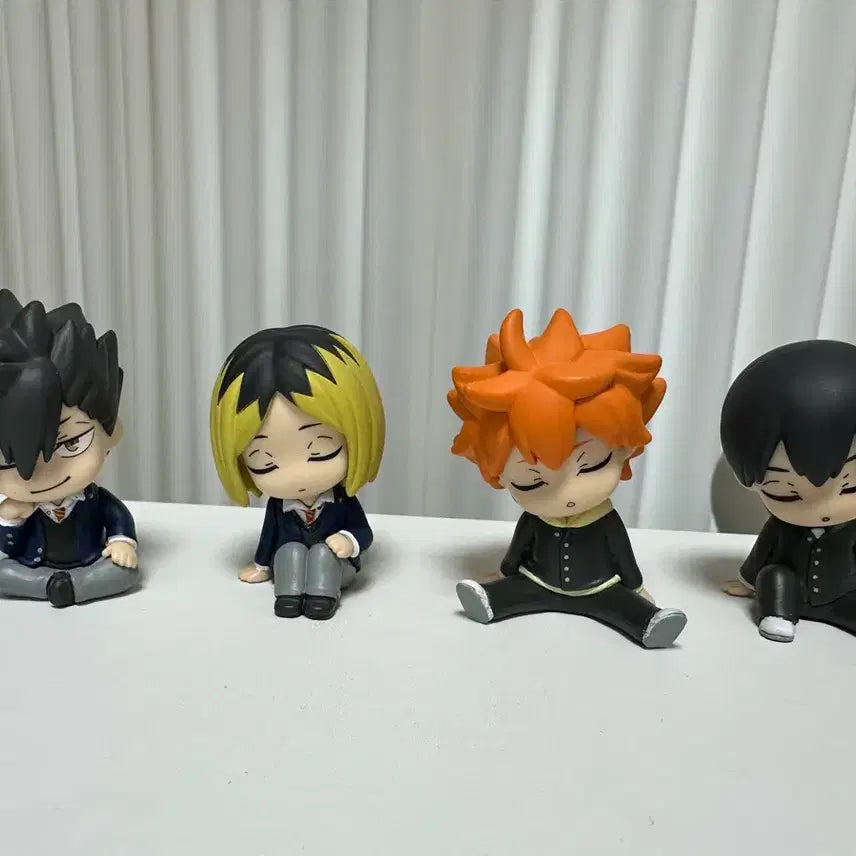 [BUNJANG] Haikyuu!! Shoulder Bump Uniform Version Gacha Figures (Sealed) / (하이큐 히나타)어깨쿵 교복 버전 확정 가챠 미개봉 판매