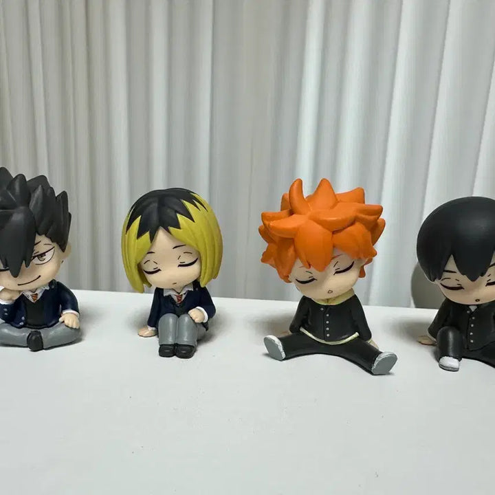 [BUNJANG] Haikyuu!! Shoulder Bump Uniform Version Gacha Figures (Sealed) / (하이큐 히나타)어깨쿵 교복 버전 확정 가챠 미개봉 판매