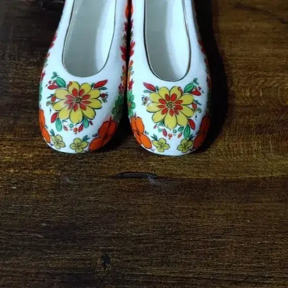 [BUNJANG] Haenamsa Ceramic Shoe Ornament / 행남사 도자기 신발