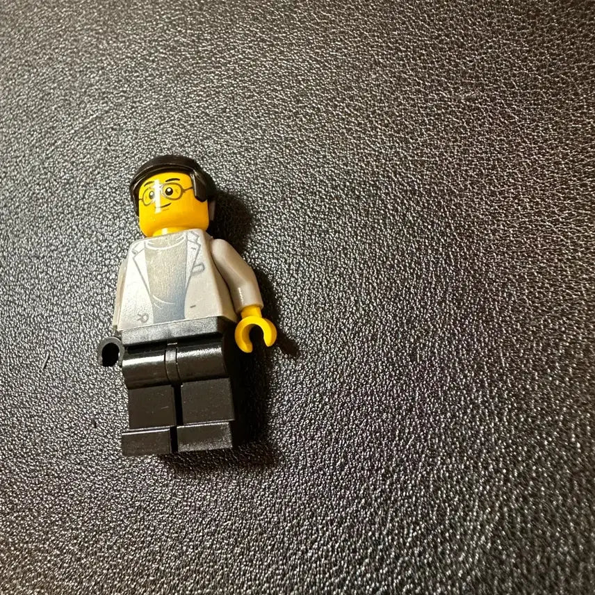 [BUNJANG] Lego Ninjago Cyrus Borg Minifigure / 레고 닌자고 사이러스 보그 미니피겨