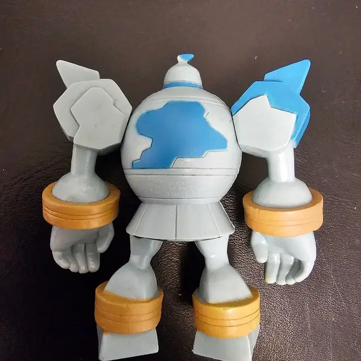 [BUNJANG] Pokemon Golurk 3D Figure / 포켓몬스터 골루그 입체도감