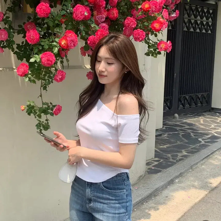 [BUNJANG] Dessert One-Off Shoulder White Top / 드솔 원오프숄더 화이트