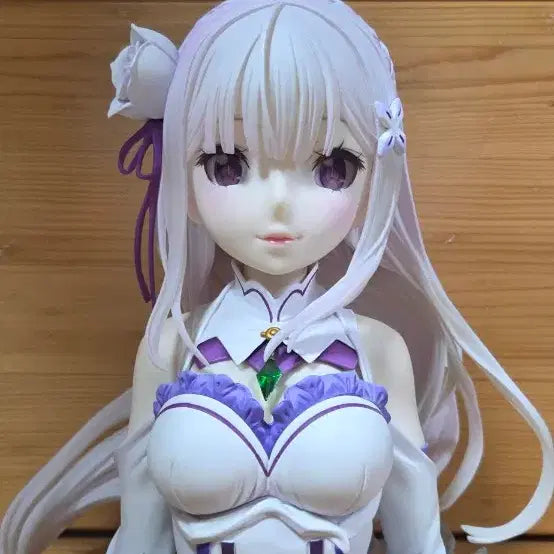 [BUNJANG] Re:Zero Emilia Bust Figure / (오늘만)리제로 에밀리아 흉상 피규어