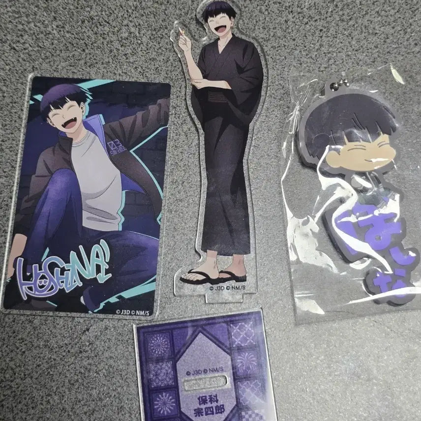 [BUNJANG] Kaiju No. 8 Hoshina Goods Set Acrylic Card Standee Keychain / 괴수8호 호시나 굿즈 세트