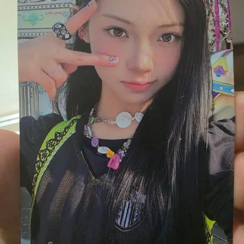 [BUNJANG] Unchild Gongbang Tina Photocard / 언차일드 공방 포토카드 티나