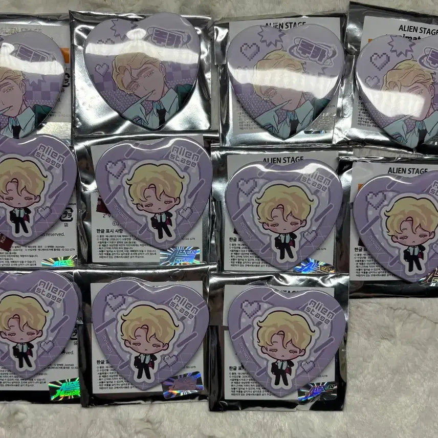 [BUNJANG] Astage Alien Stage Animator Luka Maid Heart Can Badge (LD/SD) / 에이스테에일리언스테이지 애니메이트 루카 메이드 하트 캔뱃지LDSD 이반틸