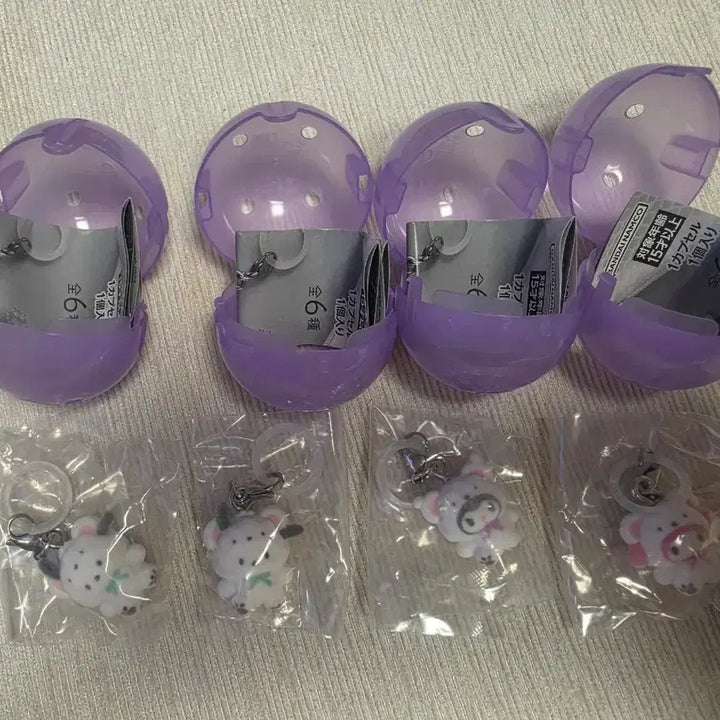 [BUNJANG] Sanrio Fuwa Fuwa Snow Mezushi Gacha Figures / [판매] 산리오 푹신푹신 스노우 메지루시 가챠