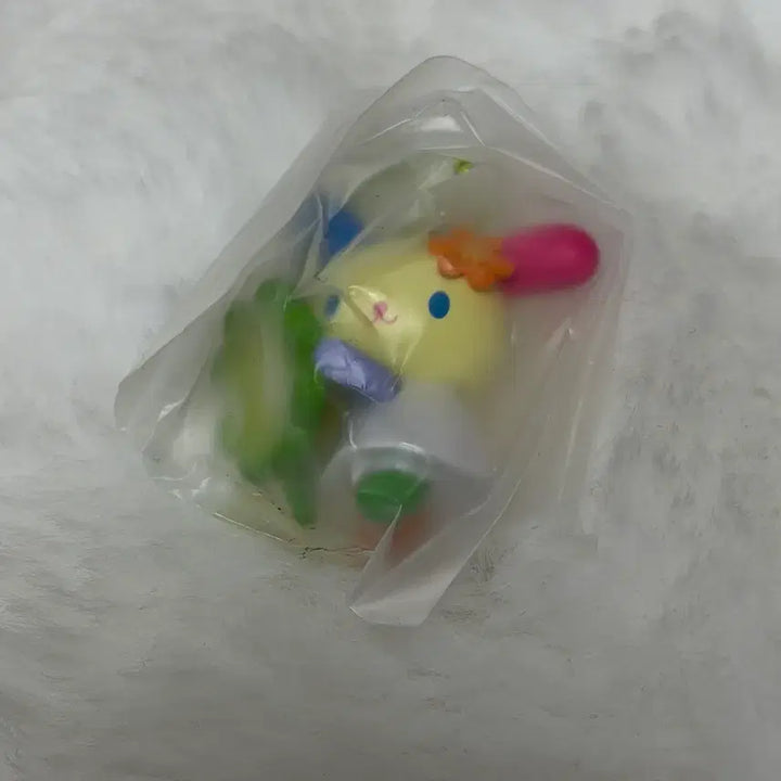 [BUNJANG] Sanrio Usahana Clover Gacha Charm / 산리오 클로버 우사하나 클로버 가챠