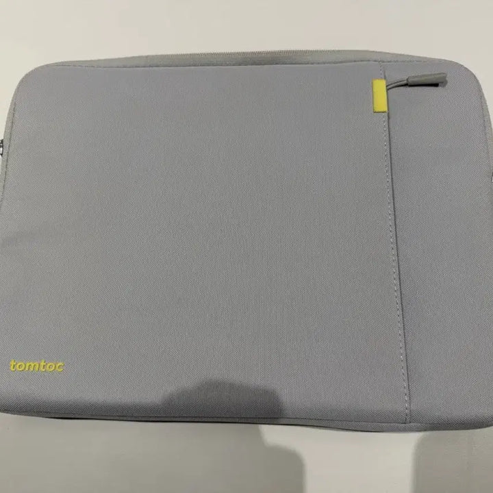 [BUNJANG] Tomtoc A13 13.3-inch MacBook Pro Sleeve Case - Grey / [13.3] 탐탁 a13 케이스