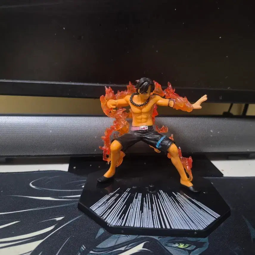 [BUNJANG] One Piece Portgas D. Ace Figure with Flame Effect / 원피스 에이스 피규어