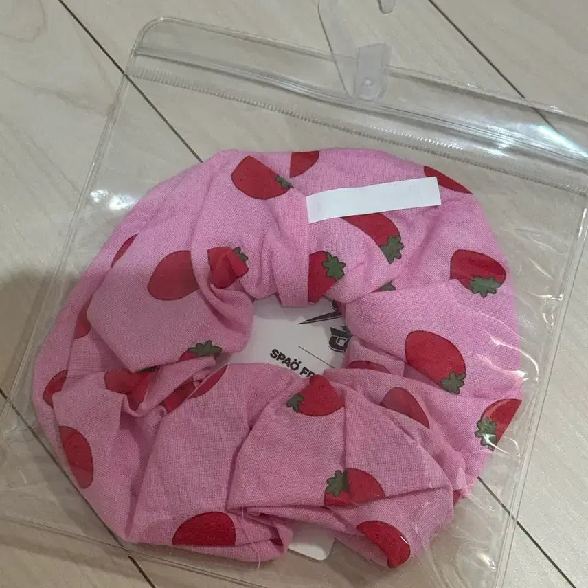 [BUNJANG] Gintama x SPAO Scrunchie (Sealed) / 은혼 스파오 스크런치 미개봉