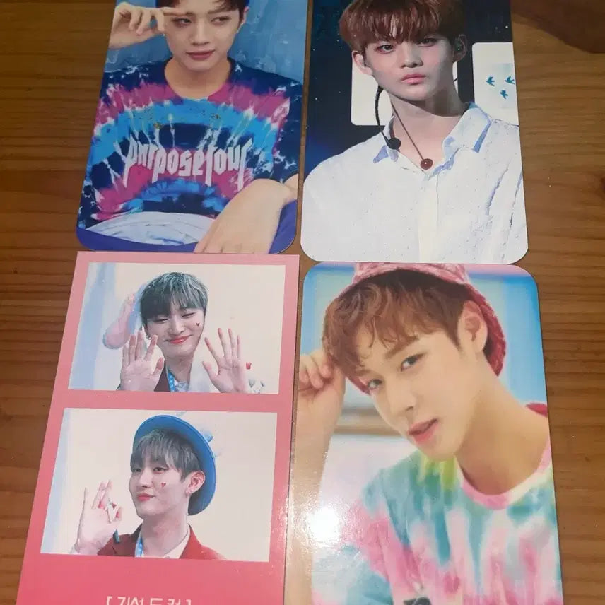[BUNJANG] Wanna One 4-Type Photocard Set / 워너원 포토카드 4종 세트 굿즈.