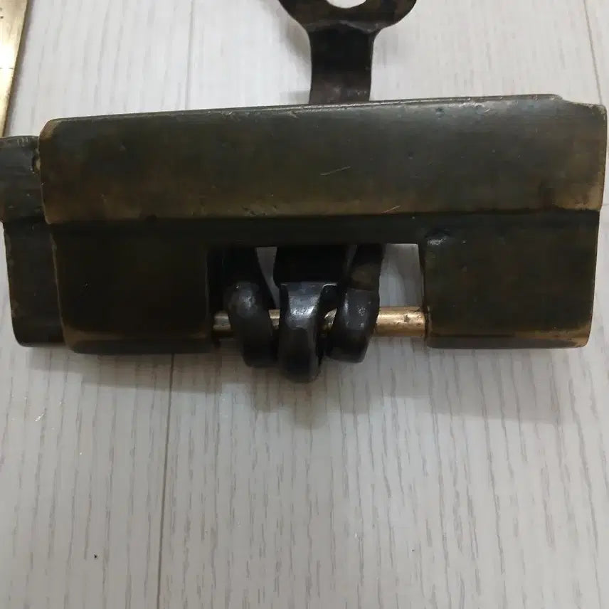 [BUNJANG] Traditional Lock Set (2 pcs) with Comb Pattern / 자물쇠 2개 세트 빗살무늬 전통 자물쇠
